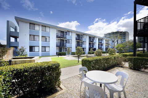 Assured Waterside Apartments - Hotel Gold Coast 0