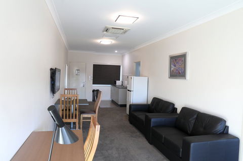 Black Rock Inn - Hotel Gold Coast 3