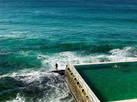 QT Bondi - Hotel Gold Coast 12