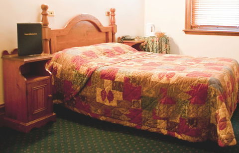 O'Malleys Hotel - Hotel Gold Coast 1