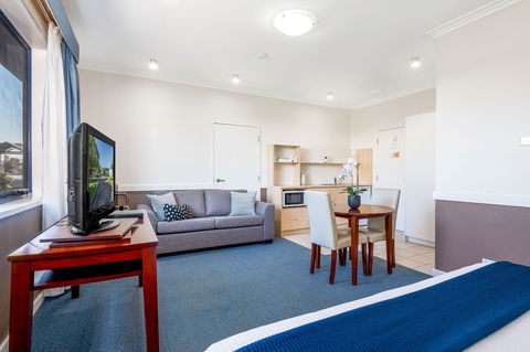 Hawkesbury Race Club Motel - Hotel Gold Coast 4