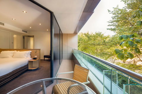 Crowne Plaza Canberra - Hotel Gold Coast 14