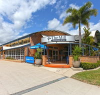 Windmill Motel And Events Centre - Hotel Gold Coast