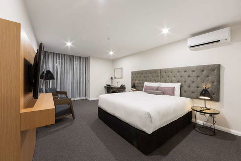 Avenue Hotel Canberra - Hotel Gold Coast 2