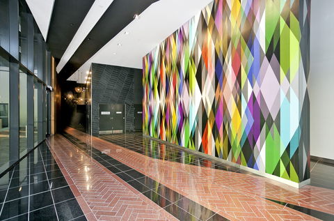 Astra Canberra Manhattan - Hotel Gold Coast 2