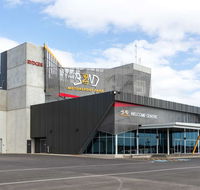 Rydges Pit Lane Hotel - Hotel Gold Coast