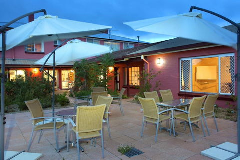 The Henry Parkes - Hotel Gold Coast 1