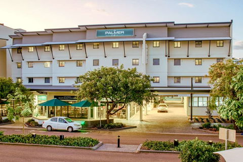 The Palmer Collective - Hotel Gold Coast 2