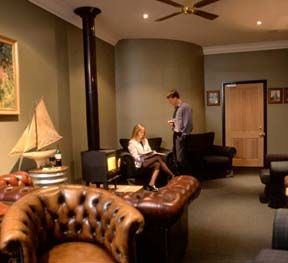 Walhalla's Star Hotel - Hotel Gold Coast 1
