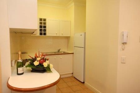 ULTIQA Rothbury Hotel - Hotel Gold Coast 2