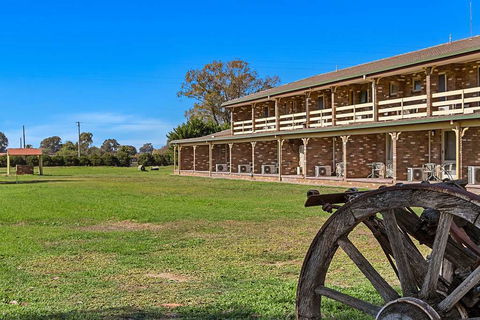 Quality Inn Carriage House - Hotel Gold Coast 2