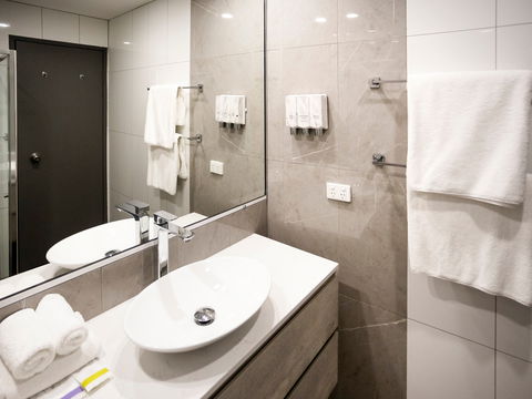 Mantra Bathurst - Hotel Gold Coast 2