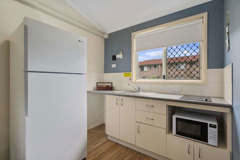 Caboolture Central Motor Inn, SureStay Collection - Hotel Gold Coast 8