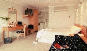 Astor Metropole & Apartment - Hotel Gold Coast 0