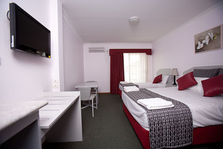 Hume Villa Motor Inn - Hotel Gold Coast 1