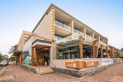 Narrabeen Sands Hotel By Nightcap Plus - Hotel Gold Coast 1