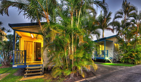 Alex Beach Cabins & Tourist Park - Hotel Gold Coast 0