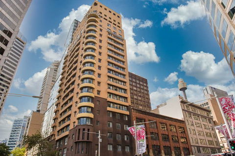 YEHS Hotel Sydney Harbour Suites - Hotel Gold Coast 1