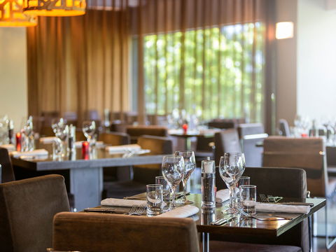 Novotel Canberra - Hotel Gold Coast 1