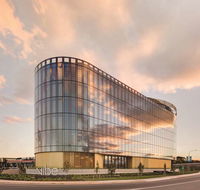 Vibe Hotel Canberra Airport - Hotel Gold Coast