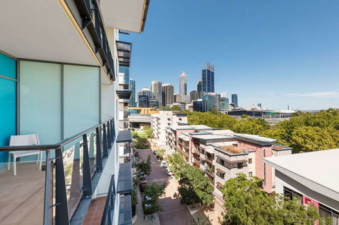 Nesuto Mounts Bay Perth Apartment Hotel - Hotel Gold Coast 0