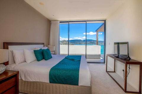 Mirage Whitsundays - Hotel Gold Coast 1