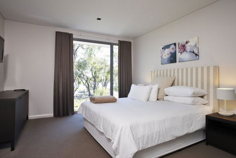 Aqua Resort - Hotel Gold Coast 1