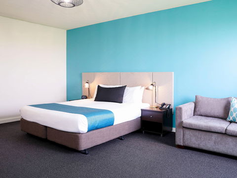 Mantra Melbourne Melton - Hotel Gold Coast 2