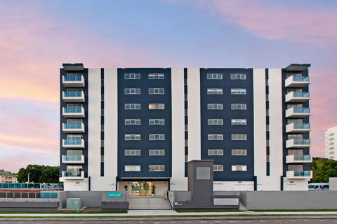 Allure Hotel And Apartments - Hotel Gold Coast 0