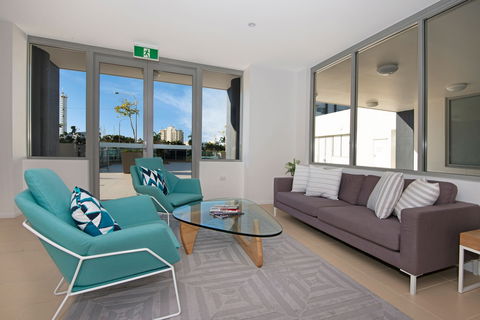 Allure Hotel And Apartments - Hotel Gold Coast 1
