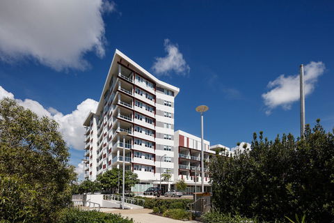 Central Holborn Apartments - Hotel Gold Coast 0