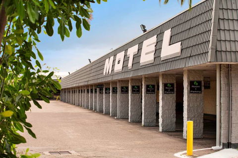 Dalrymple Motel - Hotel Gold Coast 0