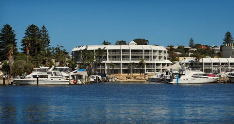 Pier 21 Apartment Hotel - Hotel Gold Coast 0