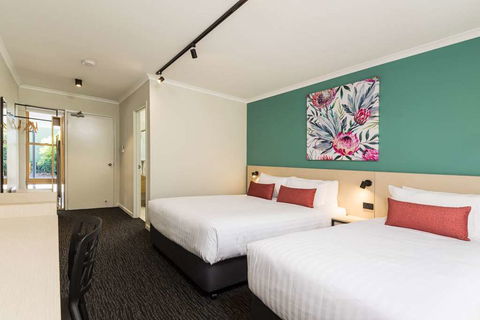 NIghtcap At Balaclava Hotel - Hotel Gold Coast 2