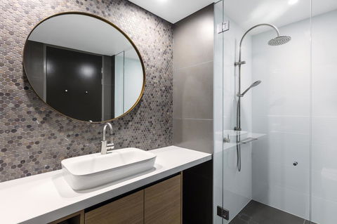 Vibe Hotel Canberra - Hotel Gold Coast 25