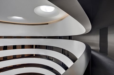 Vibe Hotel Canberra - Hotel Gold Coast 3