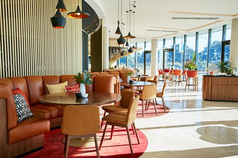 Vibe Hotel Canberra - Hotel Gold Coast 4