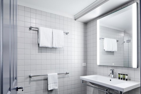 Brassey Hotel - Managed By Doma Hotels - Hotel Gold Coast 15