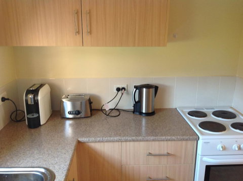 The Cook Cottage - Hotel Gold Coast 8