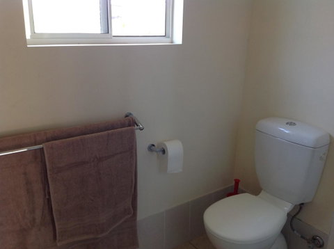 The Cook Cottage - Hotel Gold Coast 9