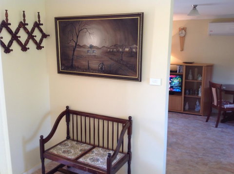 The Cook Cottage - Hotel Gold Coast 6