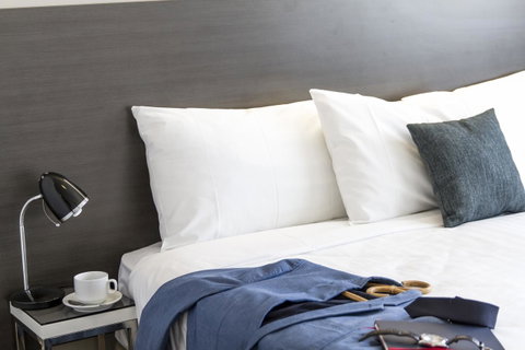 Abode Tuggeranong - Hotel Gold Coast 3