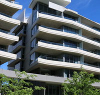 Accommodate Canberra - Realm Residences - Hotel Gold Coast