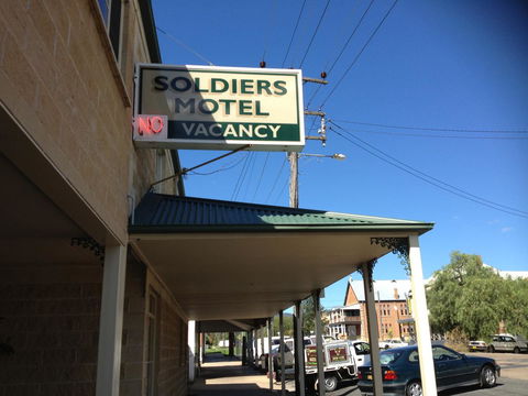 Soldiers Motel - Hotel Gold Coast 0