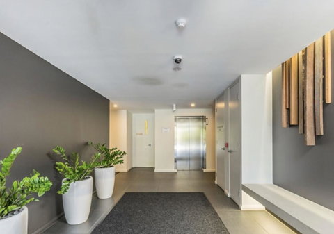 Modern Executive Apt@Barton*1BR*WiFi*Gym*Secure Parking*Canberra - Hotel Gold Coast 16
