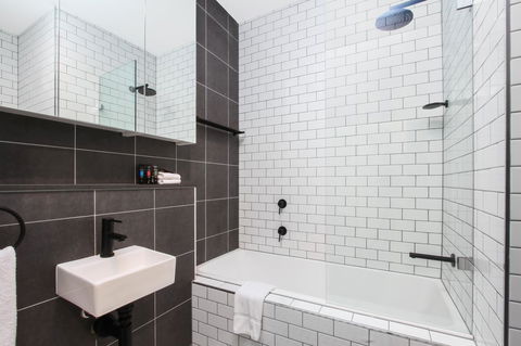 Accommodate Canberra - Parbery - Hotel Gold Coast 14