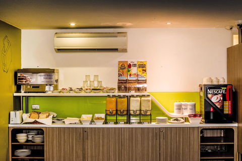 Ibis Budget Canberra - Hotel Gold Coast 5