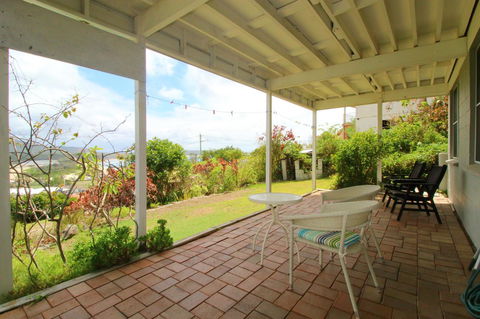 Bally High, 20 Dulconghi Street - Hotel Gold Coast 1