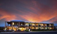 Book Penneshaw Accommodation Vacations Hotel Gold Coast Hotel Gold Coast