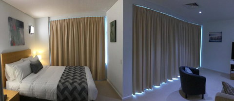 Wallaroo Marina Waterfront Luxe Apartment - Hotel Gold Coast 15